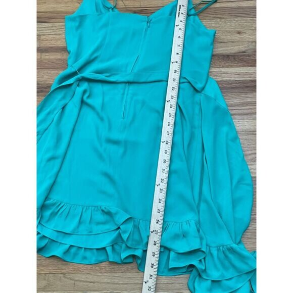 Lilly Pulitzer Alisa Women's Dress 10 Green Slip Wrap Ruffle Hem Tie-Waist - Picture 7 of 7
